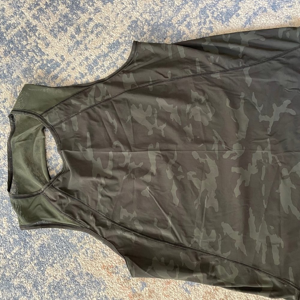 Lululemon Sculpt Tank Camo Multi Gator Green Sz 12